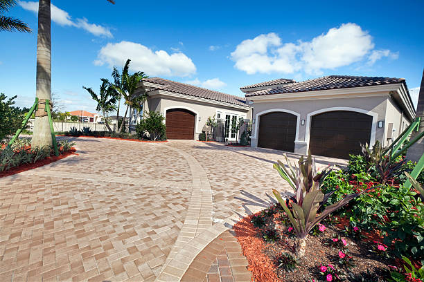  Helotes, TX Driveway Pavers Pros